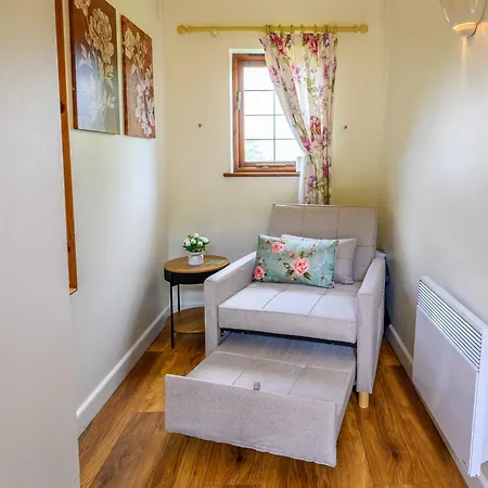 Herberg Rose - Delightful Stables Conversion By Staystaycations Bristol