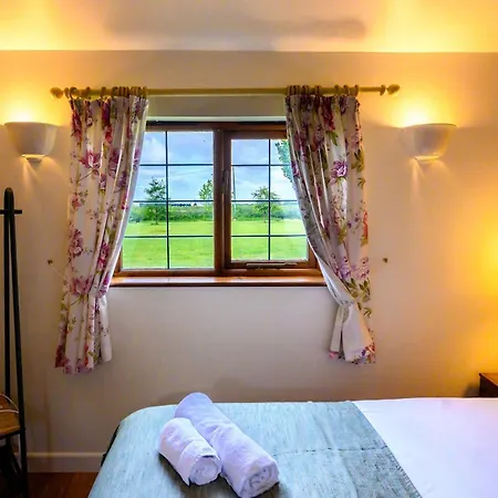 Rose - Delightful Stables Conversion By Stae-homes