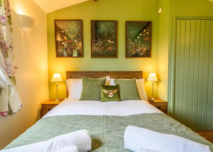 Rose - Delightful Stables Conversion By Stae-homes * Bristol